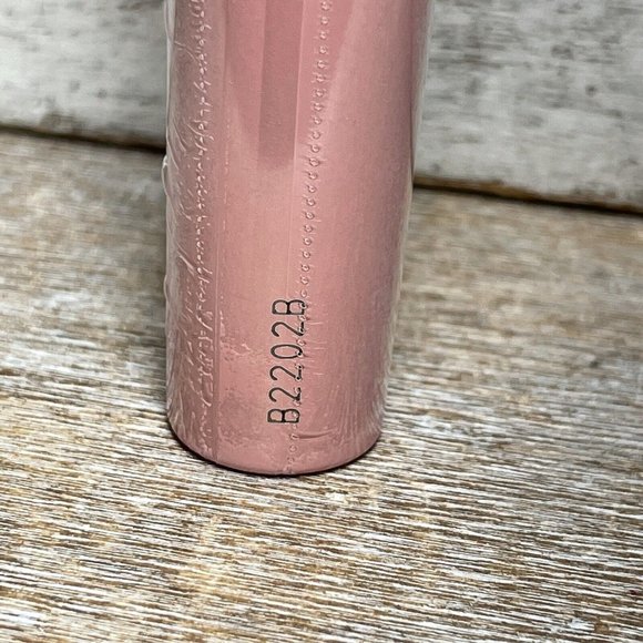 ULTA Beauty Maximum Lashes Define, Length Mascara JET BLACK - Picture 5 of 7